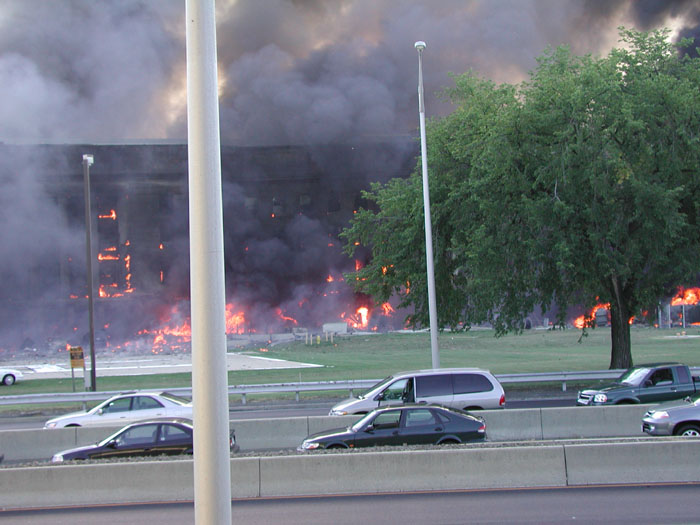 Pic taken moments after explosion at Pentagon by Steve Riskus